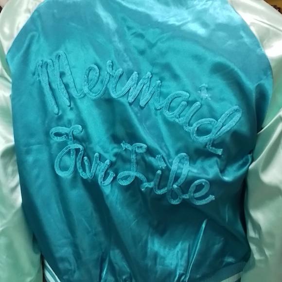 Iron Fist Bomber Satin Jacket NEW WITH TAGS - Picture 7 of 14